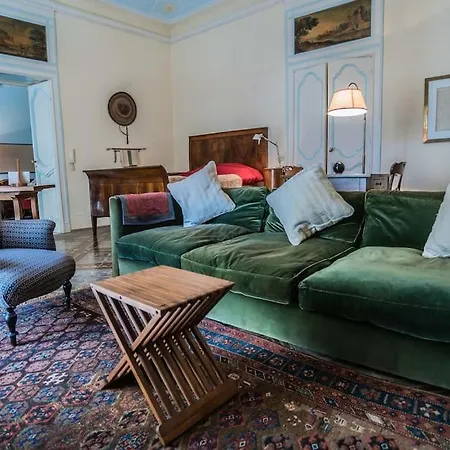 Prestigioso, Sotto Al Castello Di